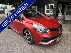 Rood Gebruikt 2016 Renault Clio IV Trophy Hatchback | € 14.950 (Iets duurder)