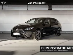 Zwart Gebruikt 2025 BMW 120 M Sport Hatchback | € 47.427 (Eerlijke prijs)