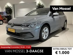 Grijs Gebruikt 2020 VW Golf VIII Style Hatchback | € 18.400 (Eerlijke prijs)