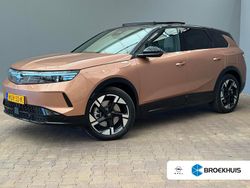 Bruin Gebruikt 2025 Opel Grandland Electric SUV | € 43.895 (Eerlijke prijs)