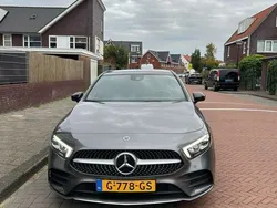 Grijs Gebruikt 2018 Mercedes A180 Premium Plus Stationwagen | € 25.000 (Iets duurder)