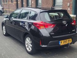 Zwart Gebruikt 2013 Toyota Auris Comfort MPV | € 9.650 (Eerlijke prijs)
