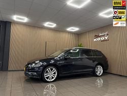 Zwart Gebruikt 2017 VW Golf VII Highline Stationwagen | € 17.220 (Eerlijke prijs)