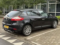 Zwart Gebruikt 2011 Renault Mégane GT Line Bose Edition Hatchback | € 3.700 (Eerlijke prijs)