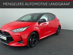 Rood Gebruikt 2022 Toyota Yaris Executive Hatchback | € 25.450 (Eerlijke prijs)