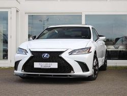 Wit Gebruikt 2019 Lexus ES300 Sport Line Sedan | € 35.440 (Eerlijke prijs)