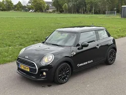 Zwart Gebruikt 2016 Mini Cooper Business Hatchback | € 13.500 (Goede deal)