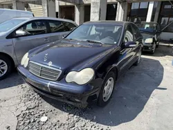 Blauw Gebruikt 2003 Mercedes C200 Sedan | € 790