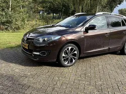 Bruin Gebruikt 2014 Renault Mégane GrandTour Bose Edition Stationwagen | € 6.099 (Goede deal)