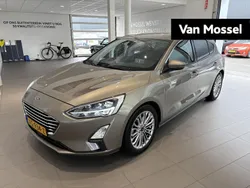 Grijs Gebruikt 2019 Ford Focus Business Edition Hatchback | € 15.945 (Eerlijke prijs)