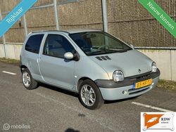 Grijs Gebruikt 2001 Renault Twingo Hatchback | € 850 (Goede deal)