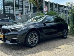 Zwart Gebruikt 2019 BMW 118 Executive Hatchback | € 17.950 (Eerlijke prijs)