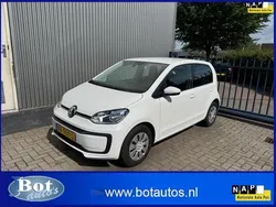 Wit Gebruikt 2017 VW up! move up! Hatchback | € 8.440 (Eerlijke prijs)