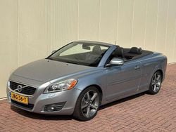 Zilver, metallic lak Gebruikt 2011 Volvo C70 Summum Cabriolet | € 15.950 (Eerlijke prijs)