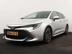 Grijs metallic Gebruikt 2020 Toyota Corolla Limited Stationwagen | € 22.945 (Goede deal)