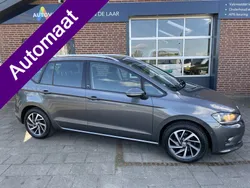 Grijs Gebruikt 2017 VW Golf Sportsvan Sound MPV | € 17.450 (Eerlijke prijs)