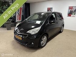 Zwart Gebruikt 2014 Toyota Verso-S MPV | € 9.495 (Eerlijke prijs)