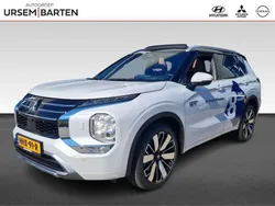 Wit Gebruikt 2025 Mitsubishi Outlander Instyle SUV | € 59.930