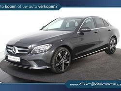 Grijs, metallic lak Gebruikt 2021 Mercedes C300 Advantage Sedan | € 28.800 (Goede deal)