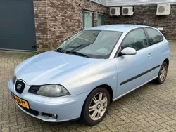 Blauw Gebruikt 2002 Seat Ibiza Hatchback | € 500 (Goede deal)