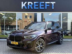 Paars, metallic lak Gebruikt 2021 BMW X5 Executive SUV | € 57.950 (Eerlijke prijs)