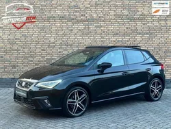 Zwart, metallic lak Gebruikt 2021 Seat Ibiza Beats Hatchback | € 17.950 (Eerlijke prijs)