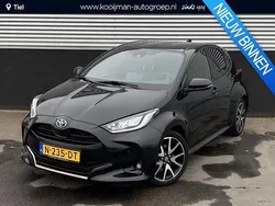 Zwart Gebruikt 2021 Toyota Yaris Executive Hatchback | € 22.400 (Eerlijke prijs)