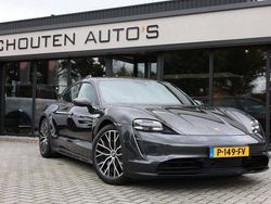 Grijs Gebruikt 2022 Porsche Taycan Cross Turismo Sedan | € 55.850 (Super prijs)