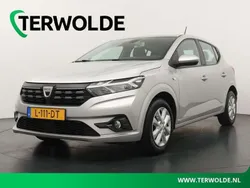 Grijs Gebruikt 2021 Dacia Sandero Comfort Hatchback | € 12.900 (Eerlijke prijs)