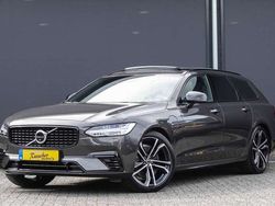 Grijs, metallic lak Gebruikt 2022 Volvo V90 R-Design Stationwagen | € 59.950
