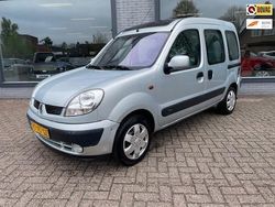 Grijs Gebruikt 2004 Renault Kangoo MPV | € 9.500
