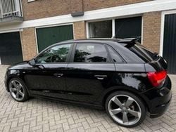 Zwart Gebruikt 2014 Audi A1 Proline Hatchback | € 14.500 (Iets duurder)