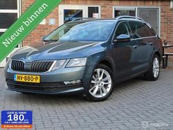 Grijs Gebruikt 2017 Skoda Octavia Ambition Stationwagen | € 10.950 (Eerlijke prijs)