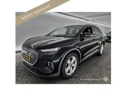 Zwart, metallic lak Gebruikt 2021 Audi Q4 e-tron SUV | € 24.740 (Iets duurder)