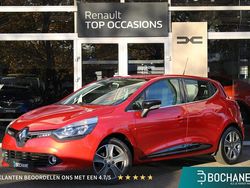 Rood Gebruikt 2015 Renault Clio IV Dynamique Hatchback | € 9.495 (Eerlijke prijs)