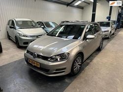 Grijs Gebruikt 2016 VW Golf VII Highline Hatchback | € 9.950 (Goede deal)