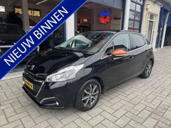 Zwart, metallic lak Gebruikt 2016 Peugeot 208 Roland Garros Hatchback | € 9.499 (Eerlijke prijs)