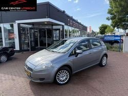 Grijs, metallic lak Gebruikt 2009 Fiat Punto Evo Hatchback | € 2.950 (Duur)