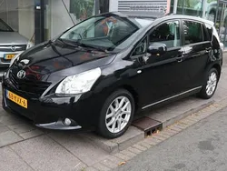 Zwart Gebruikt 2010 Toyota Verso MPV | € 6.950 (Eerlijke prijs)