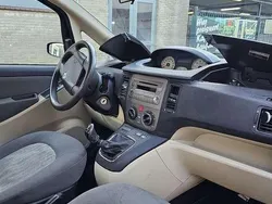 Gebruikt 2004 Lancia Musa MPV | € 1.000