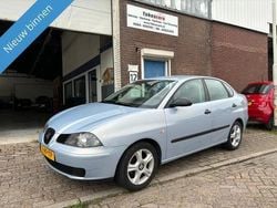 Blauw Gebruikt 2005 Seat Cordoba Sedan | € 1.249 (Eerlijke prijs)