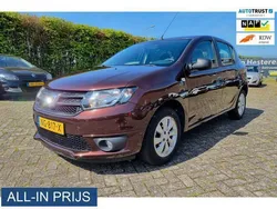 Bruin Gebruikt 2017 Dacia Sandero Ambiance Hatchback | € 6.900 (Eerlijke prijs)