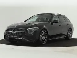 Donker obsidiaanzwart metaalkleur metallic Gebruikt 2024 Mercedes 180 AMG line Sedan | € 50.950