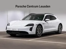 Wit Gebruikt 2023 Porsche Taycan GTS Sport Turismo Sedan | € 79.900