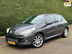 Grijs Gebruikt 2011 Peugeot 206+ Hatchback | € 3.500 (Eerlijke prijs)