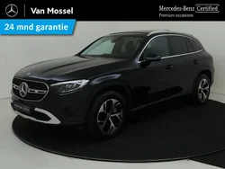 Zwart Gebruikt 2024 Mercedes GLC300e Luxury SUV | € 61.945 (Goede deal)