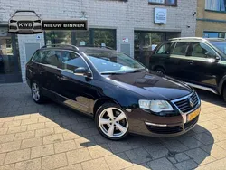 Zwart Gebruikt 2006 VW Passat Stationwagen | € 1.950 (Duur)