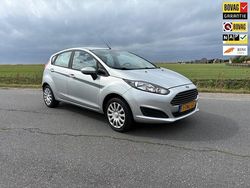 Grijs Gebruikt 2014 Ford Fiesta Style Hatchback | € 5.999 (Eerlijke prijs)