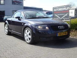 Blauw Gebruikt 2002 Audi TT Roadster Cabriolet | € 5.950 (Goede deal)