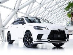 Wit Gebruikt 2023 Lexus RX500h Sport Line SUV | € 86.900